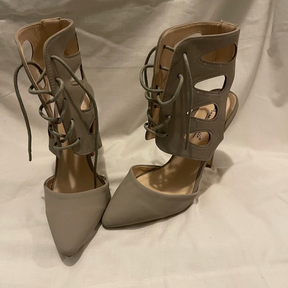 Anne Michelle , size 7 , tan/grayish color - Picture 1 of 5
